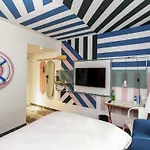 Ibis Styles Centrum Szálloda Varsó