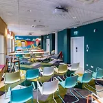 Ibis Styles Centrum מלון