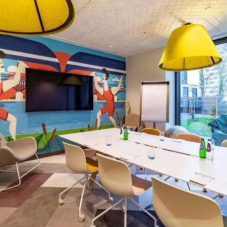 Ibis Styles Centrum Hotel 3*