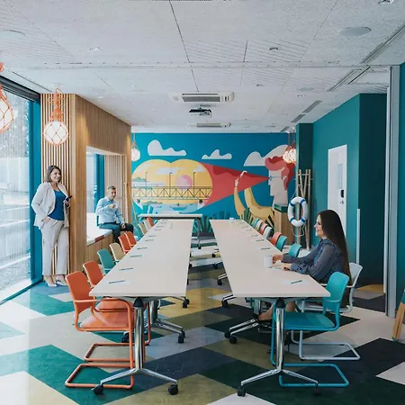 ホテル Ibis Styles Centrum ワルシャワ