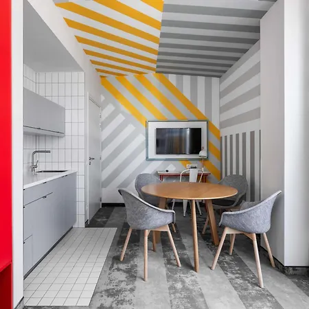 מלון Ibis Styles Centrum 3*