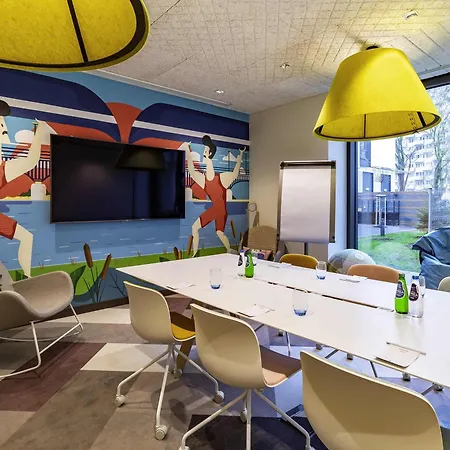 酒店 Ibis Styles Centrum 3*