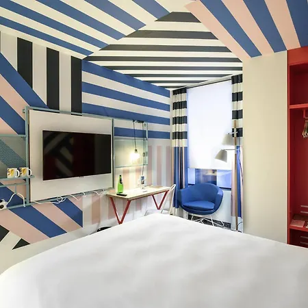 מלון Ibis Styles Centrum 3*