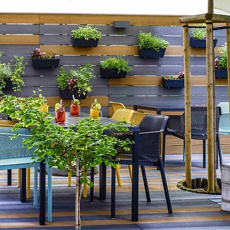 מלון Ibis Styles Centrum 3*