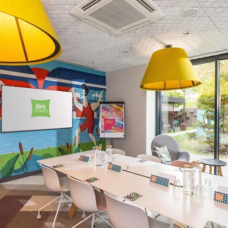 Ibis Styles Centrum ורשה