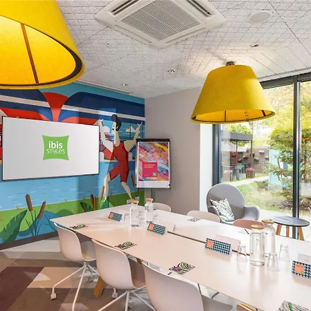 Ibis Styles Centrum 3* 바르샤바
