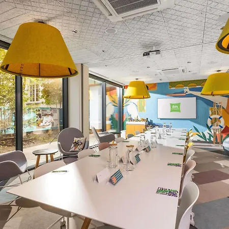 Готель Ibis Styles Centrum 3*