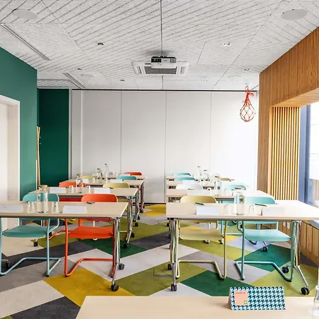 Ibis Styles Centrum 3* Варшава